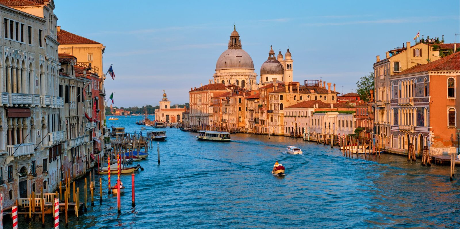 Venice – Queen of the Adriatic | Top 10 Rich Historical Places to Visit in Venice Italy